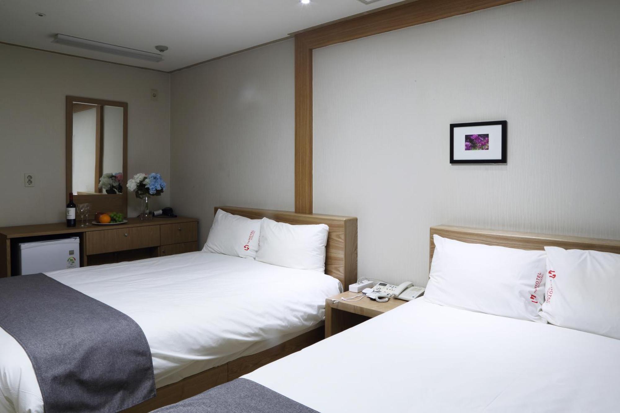 Incheon The Hotel Yeongjong Exteriör bild