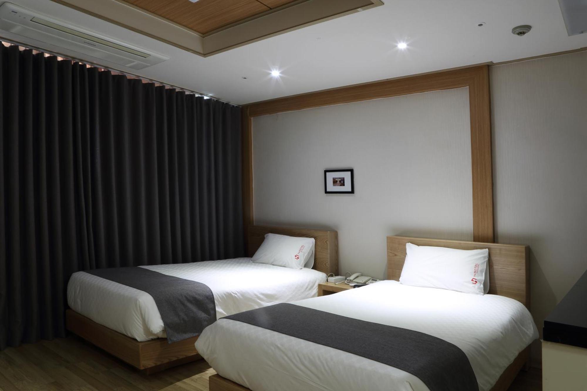 Incheon The Hotel Yeongjong Exteriör bild