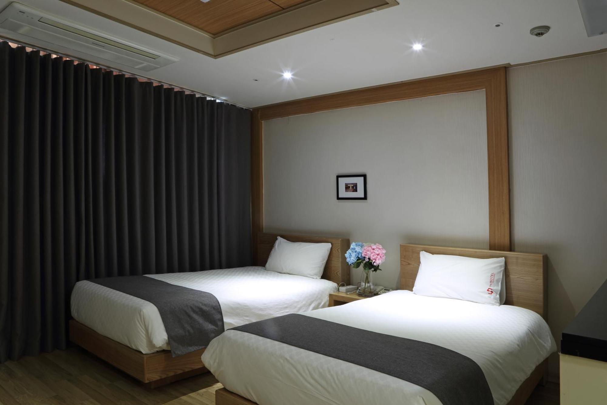 Incheon The Hotel Yeongjong Exteriör bild