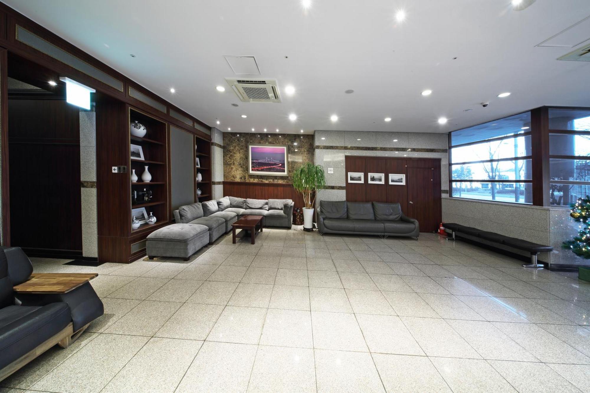 Incheon The Hotel Yeongjong Exteriör bild