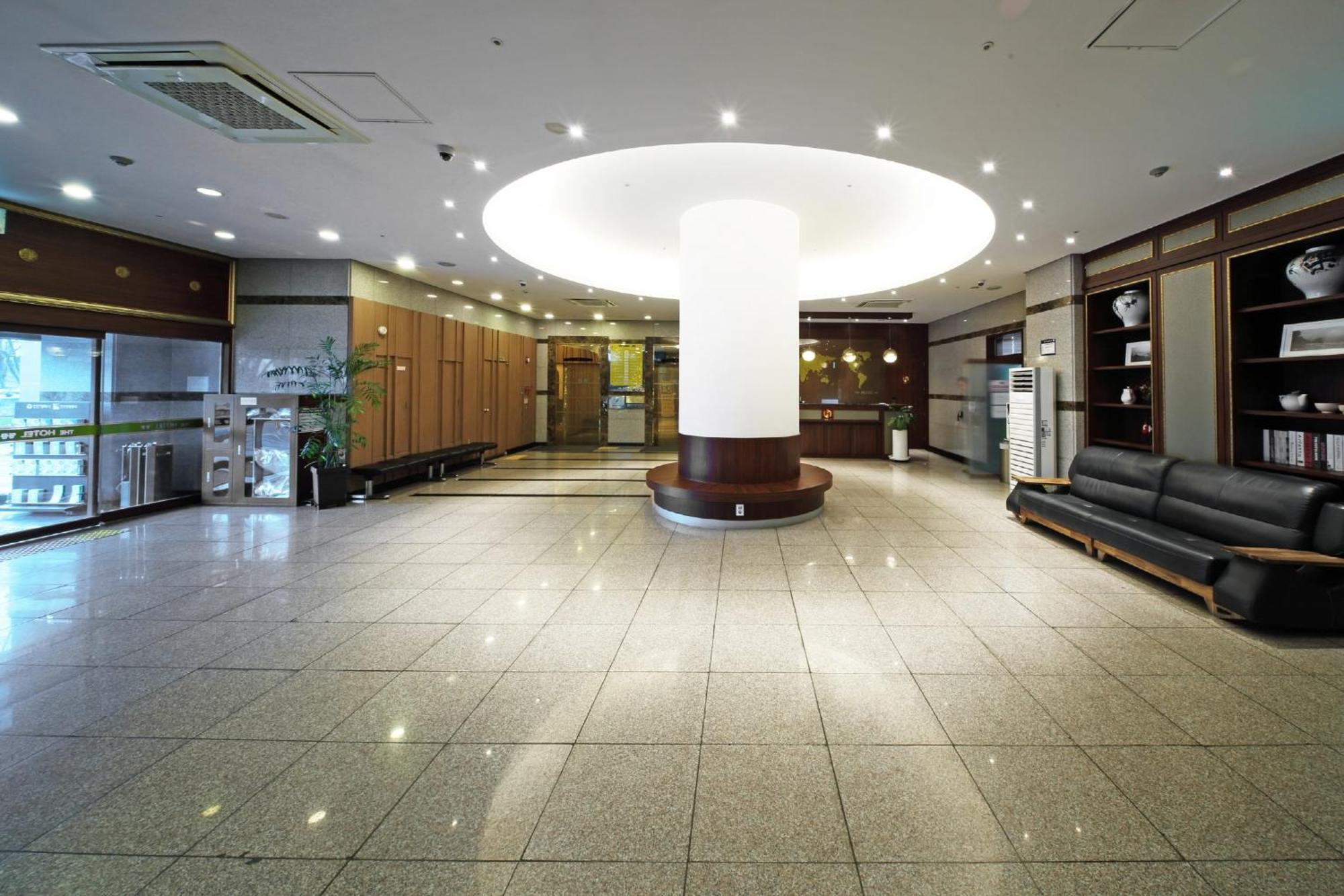 Incheon The Hotel Yeongjong Exteriör bild